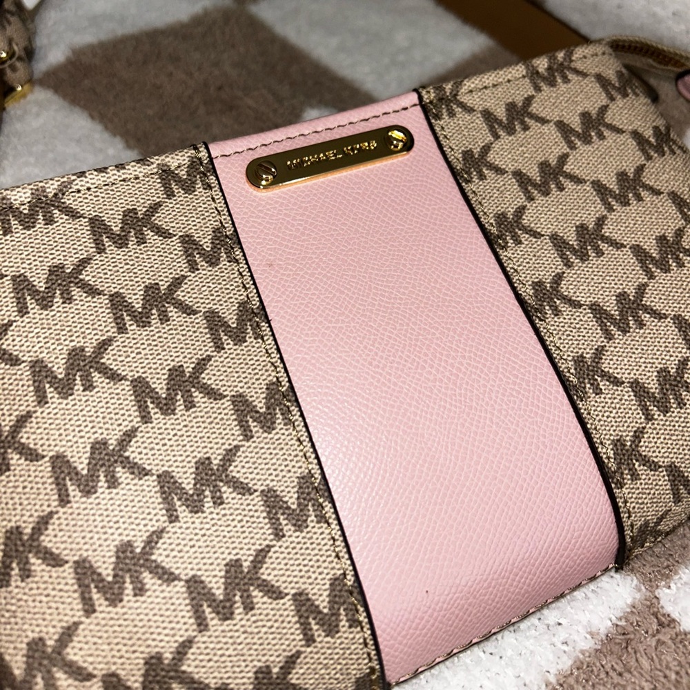 MK Fanny pack purse belt! Pink.